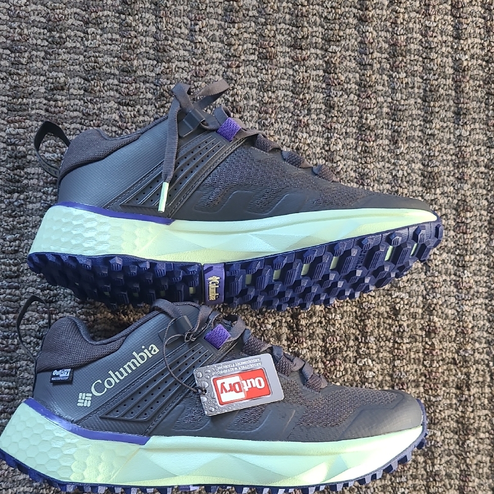 Columbia Gray and Purple Sneakers